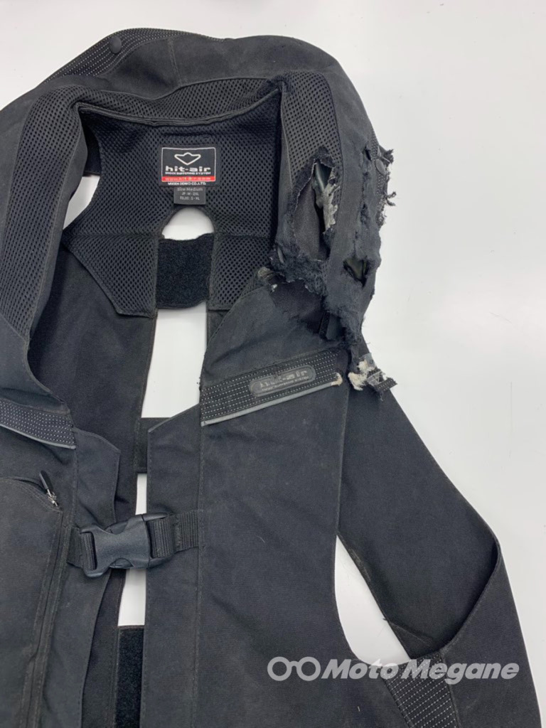 無限電光hit-airエアバッグジャケットSTモデルの写真