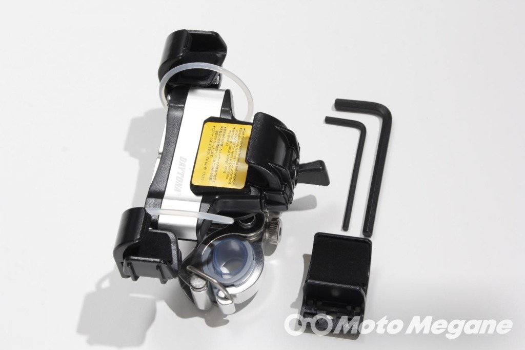 DAYTONAバイク用スマートフォンホルダー3クイックタイプの写真
