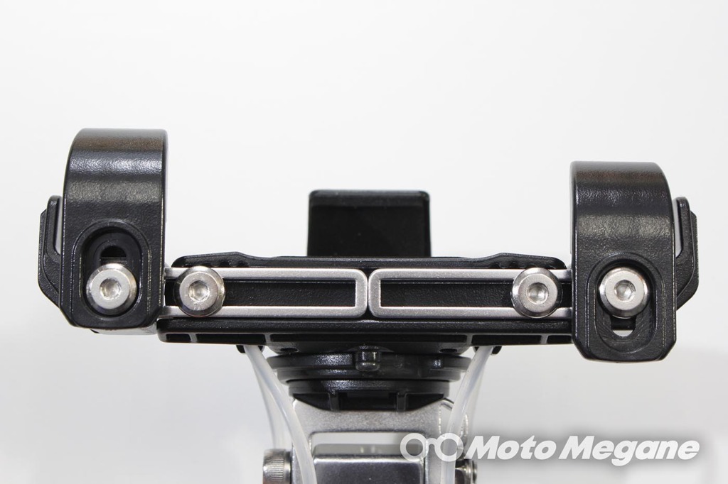 DAYTONAバイク用スマートフォンホルダー3クイックタイプの写真