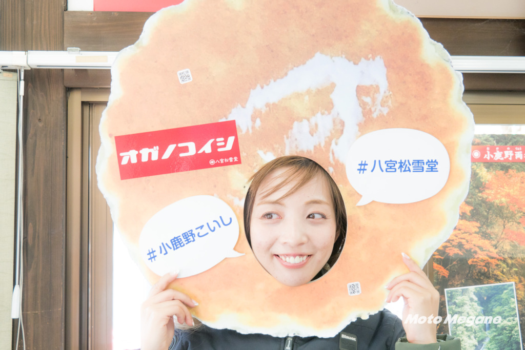 店内にはかぶり物があります。
