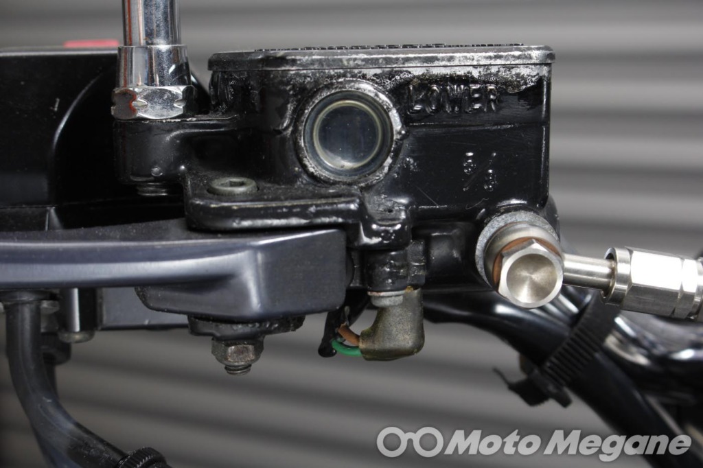 DAYTONA バイク専用電源 Lightning
