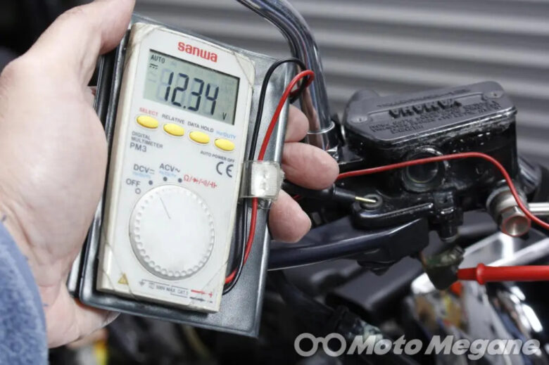 DAYTONA バイク専用電源 Lightning