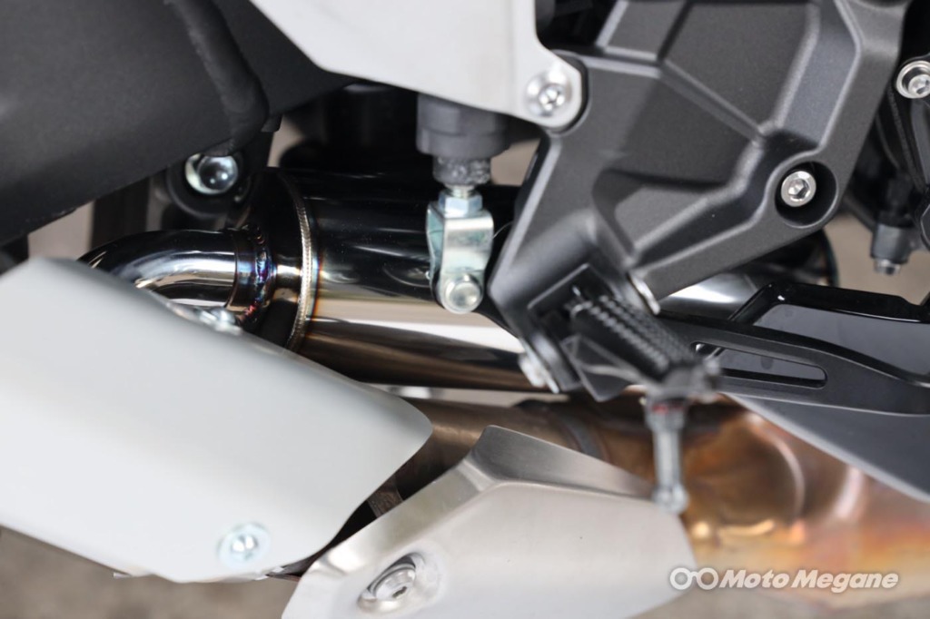 Kawasaki Z H2用スリップオンマフラー SP TADAO「Z H2 POWERBOX」の写真