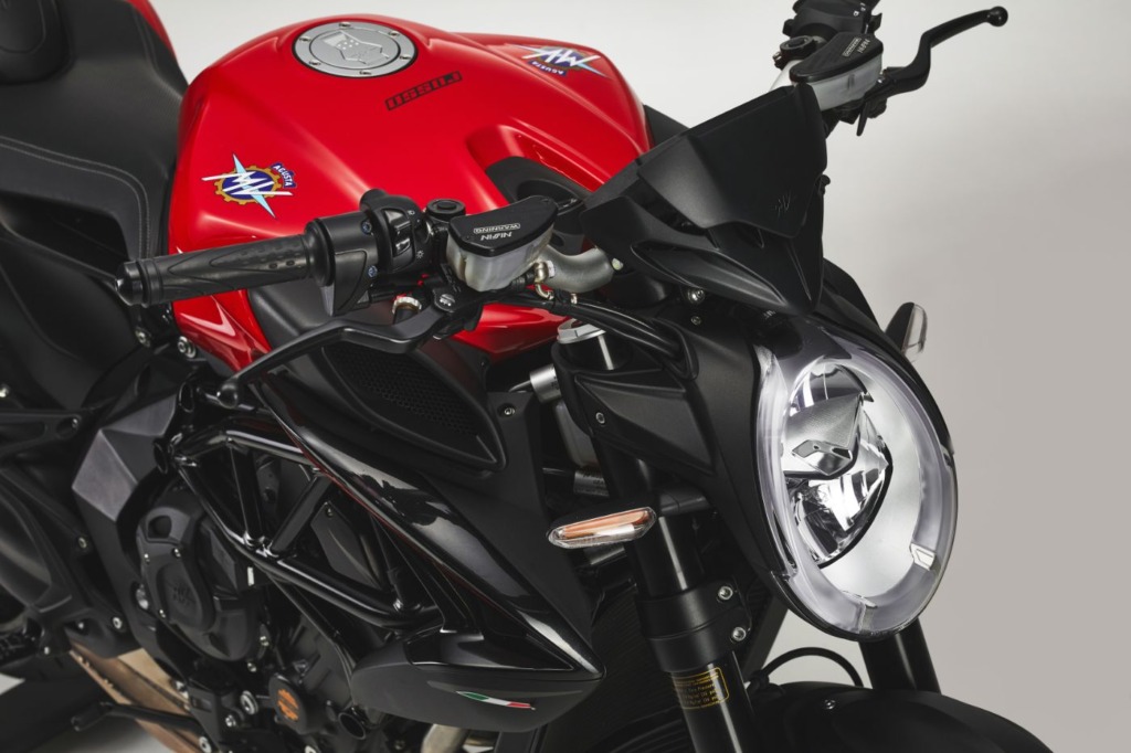BRUTALE 800 ROSSO (EURO5)