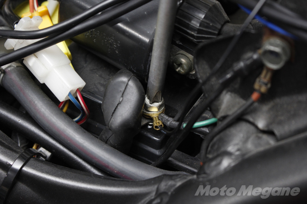 ミツバサンコーワのバイク専用ドライブレコーダーEDR-21Gα