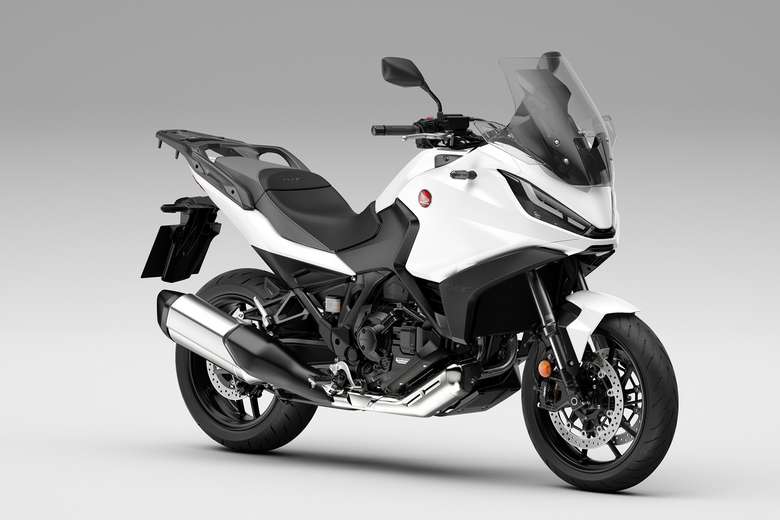 NT1100