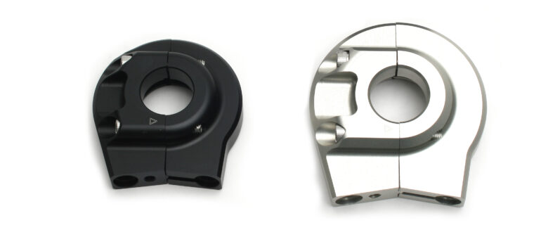 写真左:ブラックスモール(Φ36~46)、写真右:シルバーラージ(Φ48~54)