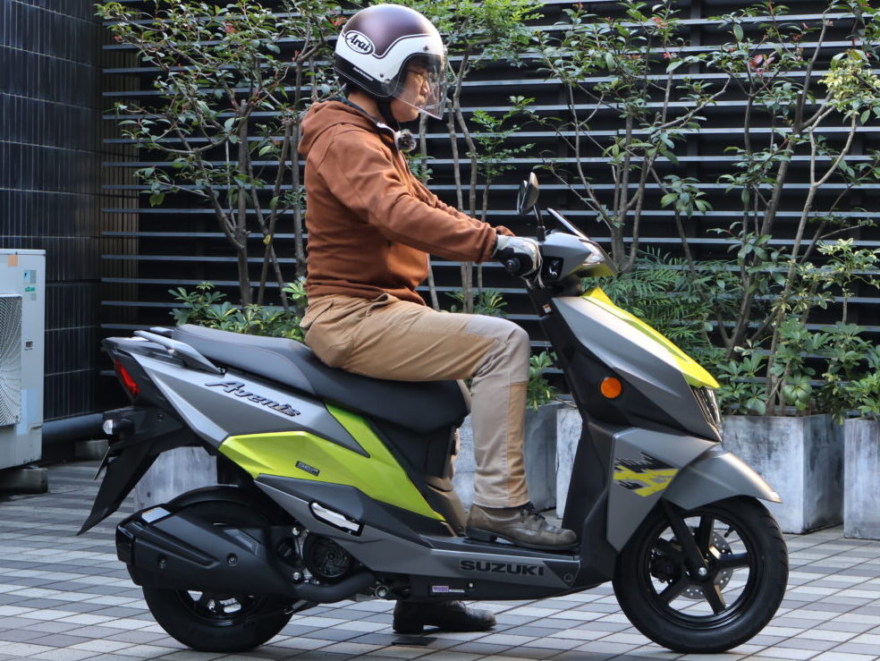 「アヴェニス125」の足着き性