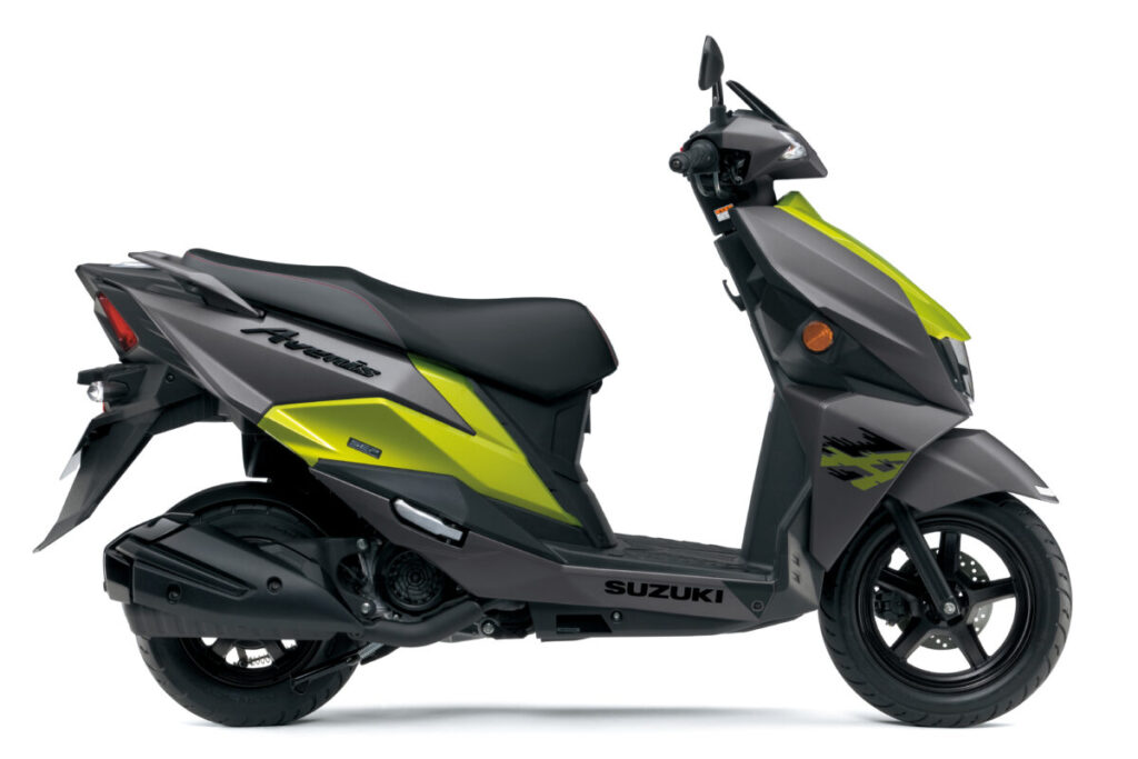「アヴェニス125」のカラーリングは3色