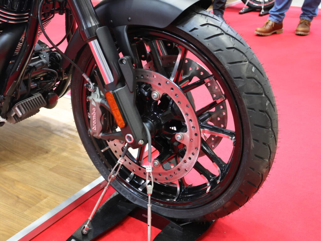 ニューモデルのスポーツチーフ