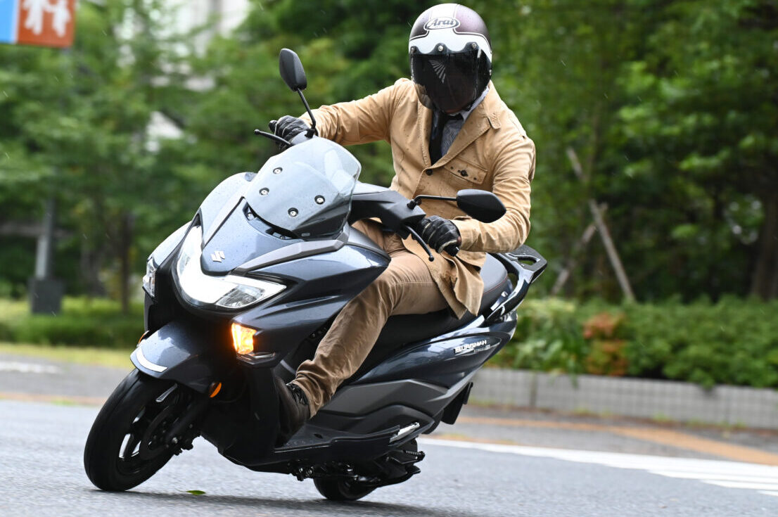 通勤通学に便利なスズキ・バーグマン125EX