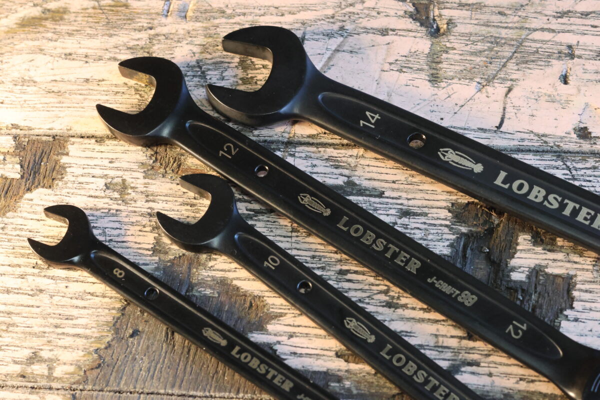 所有欲をくすぐるブラック塗装の工具、それがLOBSTERのJクラフト 99シリーズ。