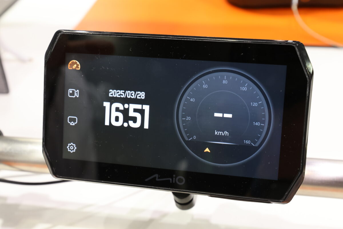 Mio Mivue MK50 スマートモニター