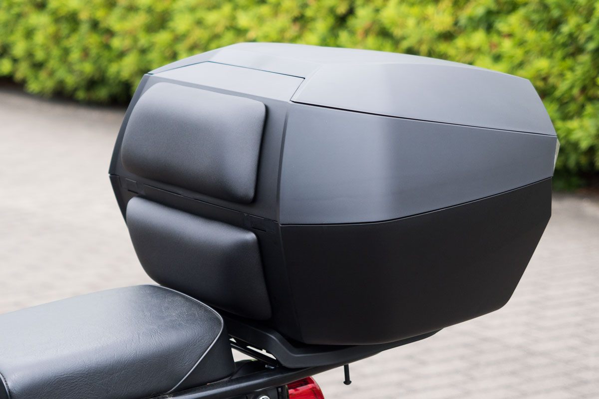 シールドLのバックレスト