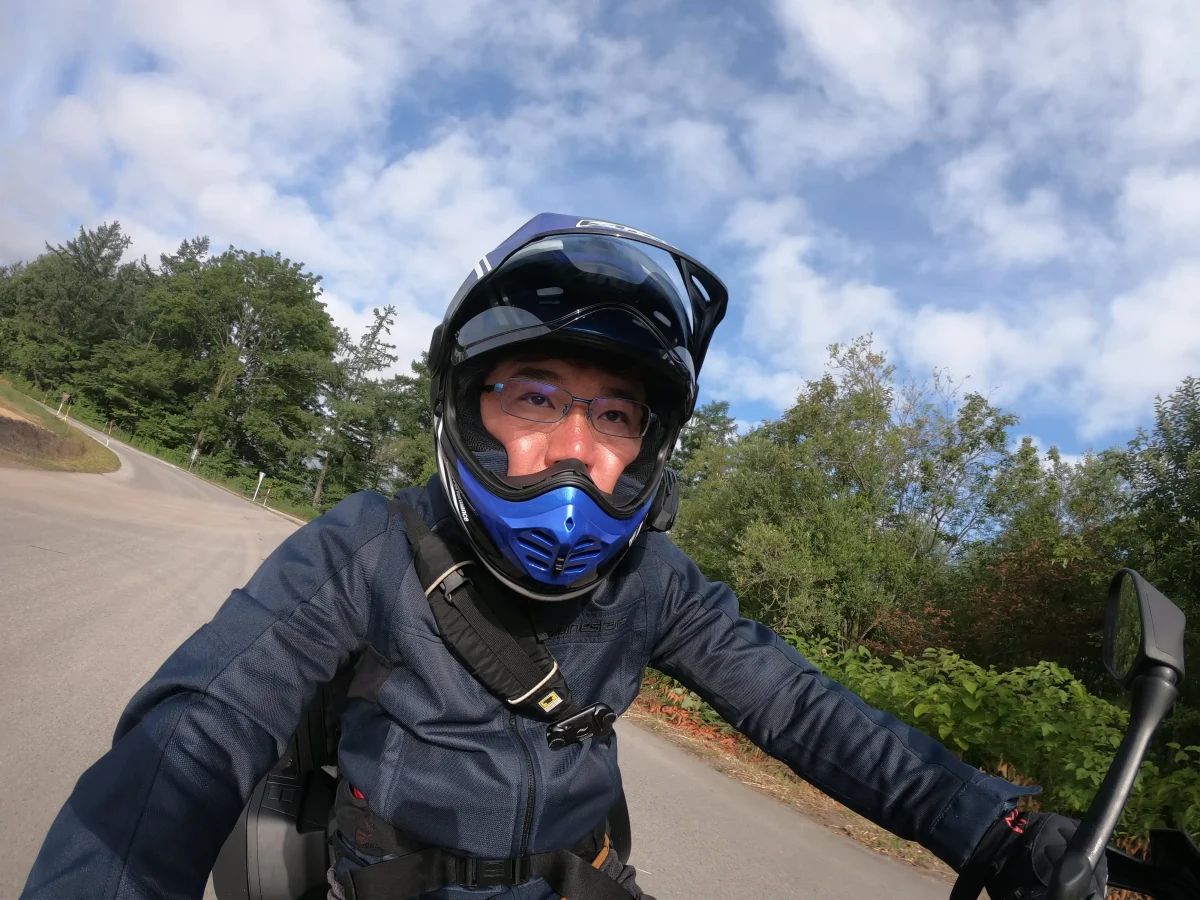 どうせ走るなら目にする景色は全てクリアな方が気分がいい。