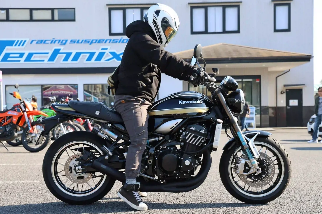 Technix Demo Day Technix 25mmローダウン KAWASAKI Z900RS